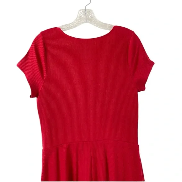 Reformation Jeans Cherry Red
Ribbed Square Neck Short Sleeve Lizzy
Dress 1X - Picture 6 of 7